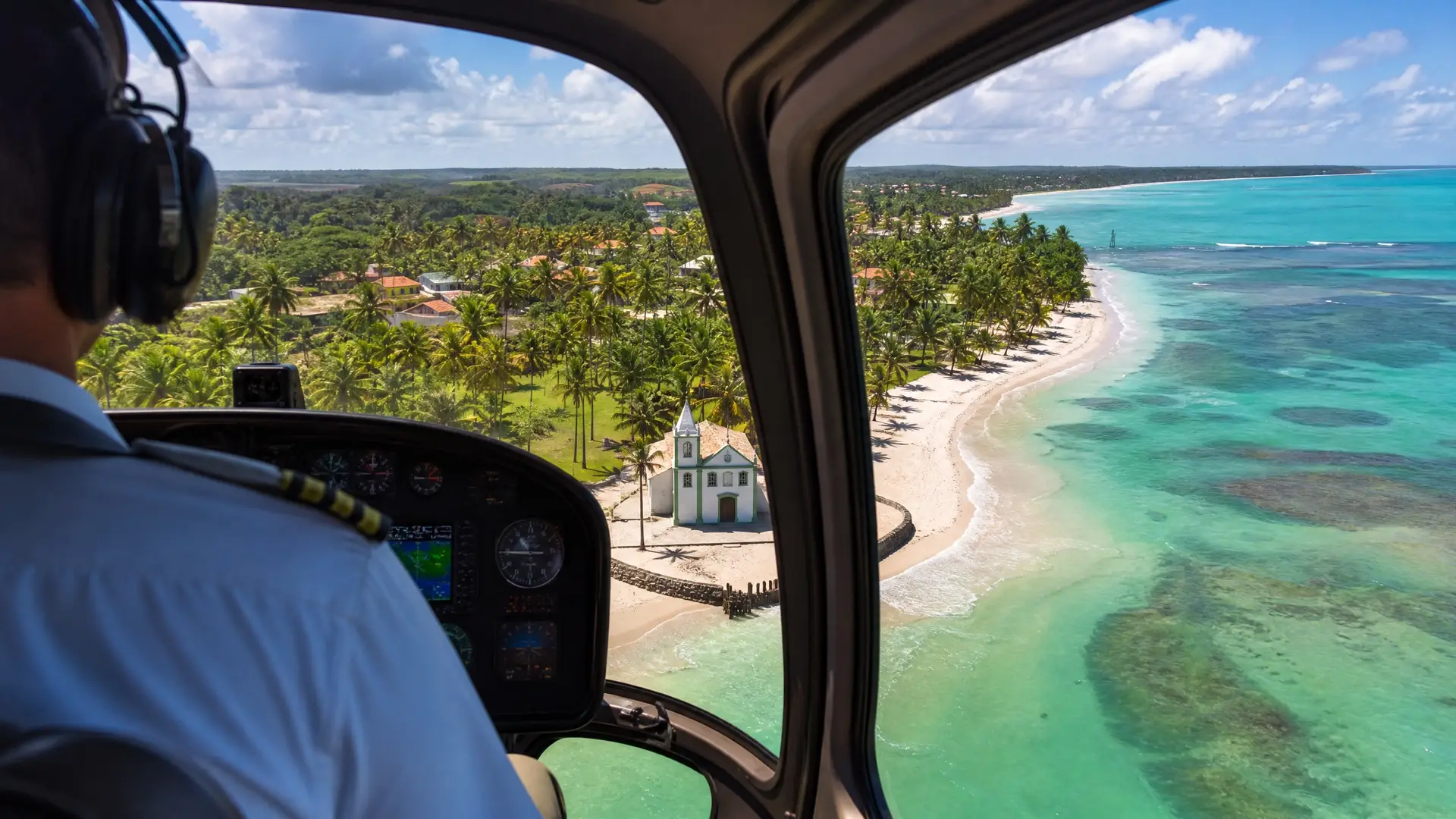 praia_dos_carneiros_helicoptero_imagem_aereo_1